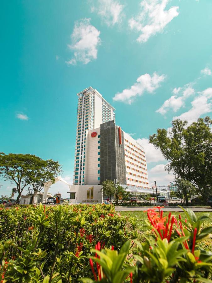 Harris Hotel Batam Center Kültér fotó