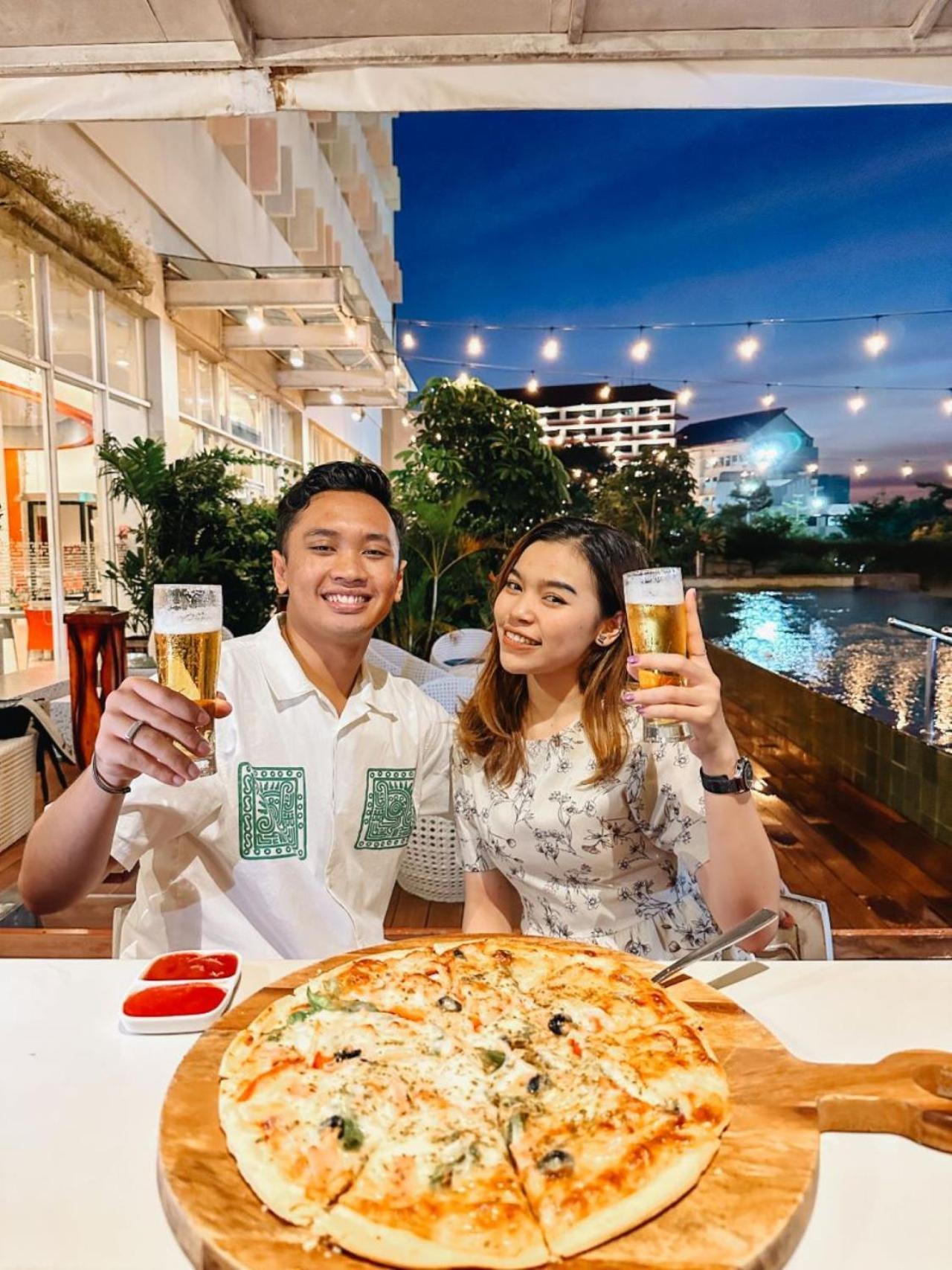 Harris Hotel Batam Center Kültér fotó